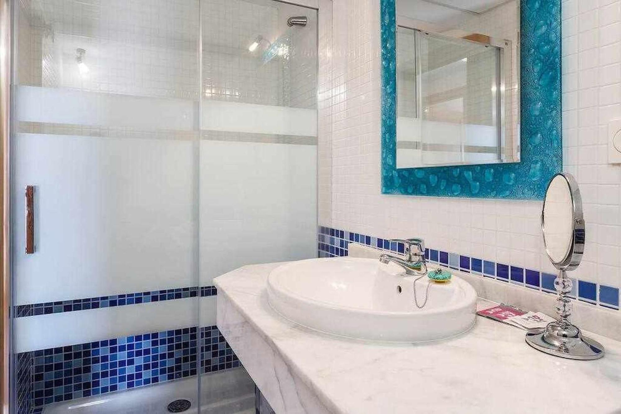 Apartment A&n La Vega 3 *